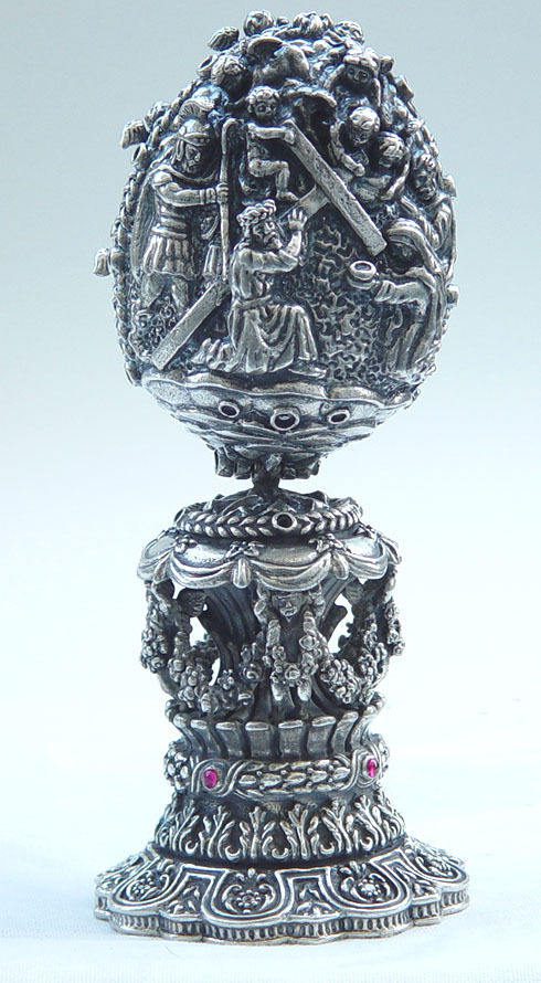 The Crucifix of Jesus Sterling Silver Egg 2