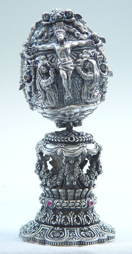 The Crucifix of Jesus Sterling Silver Egg