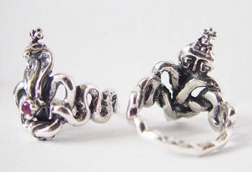 Queen Cobra Sterling Silver Ring 3