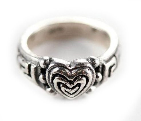 Heart Patterns Style Sterling Silver Ring