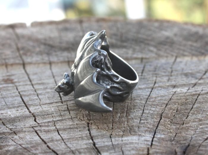 irc black silver bat wing ring with ruby eyes 2