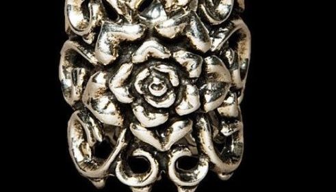 Rose Ring with Diamonds