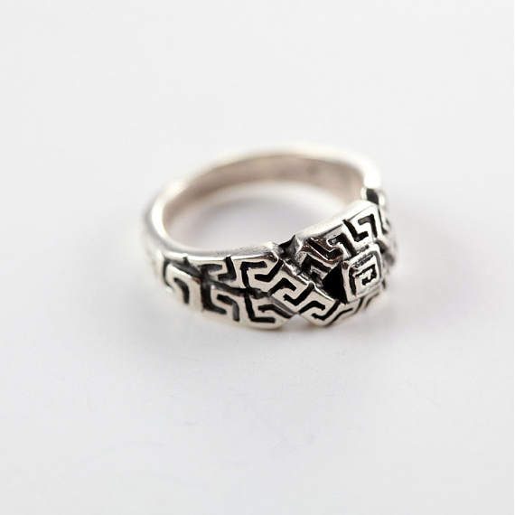 Heart Patterns Style Square Sterling Silver Ring 3