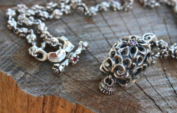 Rose Skull Pendant With Ruby And Rose Bud Chain 4