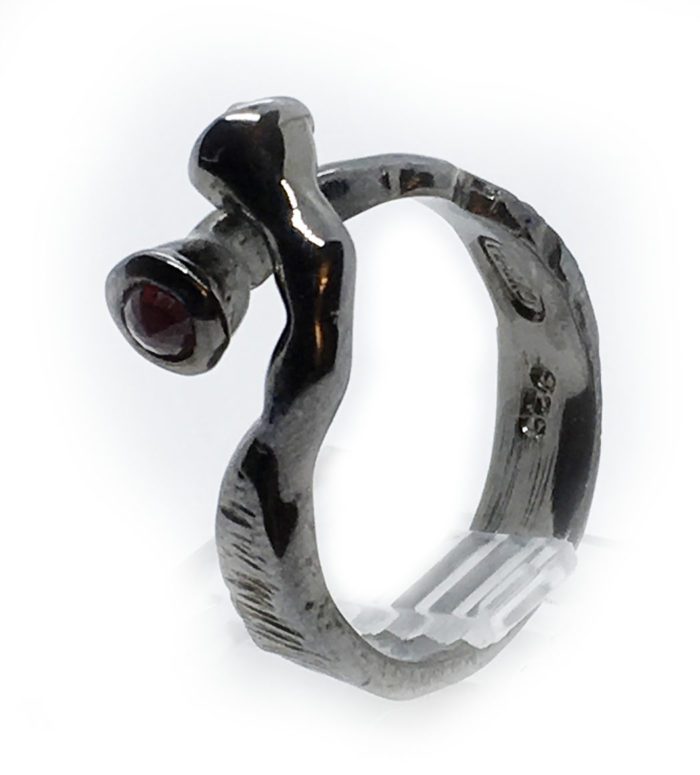 Rubies 925 Sterling Silver Black Rhodium Plating Ring