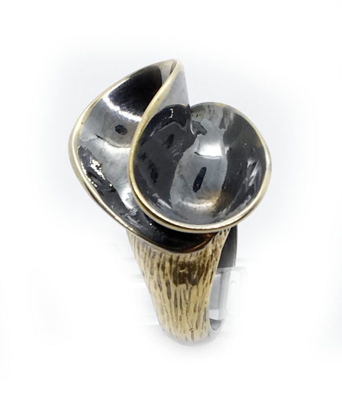 925 Sterling Silver Black Rhodium and Gold Plating Ring 2