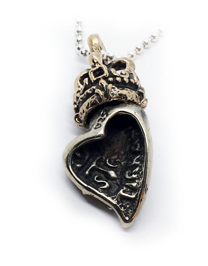 Jokers Love Skull with Crown Sterling Silver Pendant 3