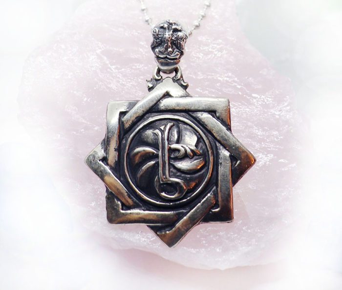 Armenian Symbol of Eternity Silver Pendant