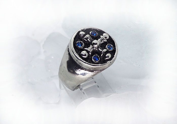 Middle Age Cross with Blue Stones Sterling Silver Ring 2