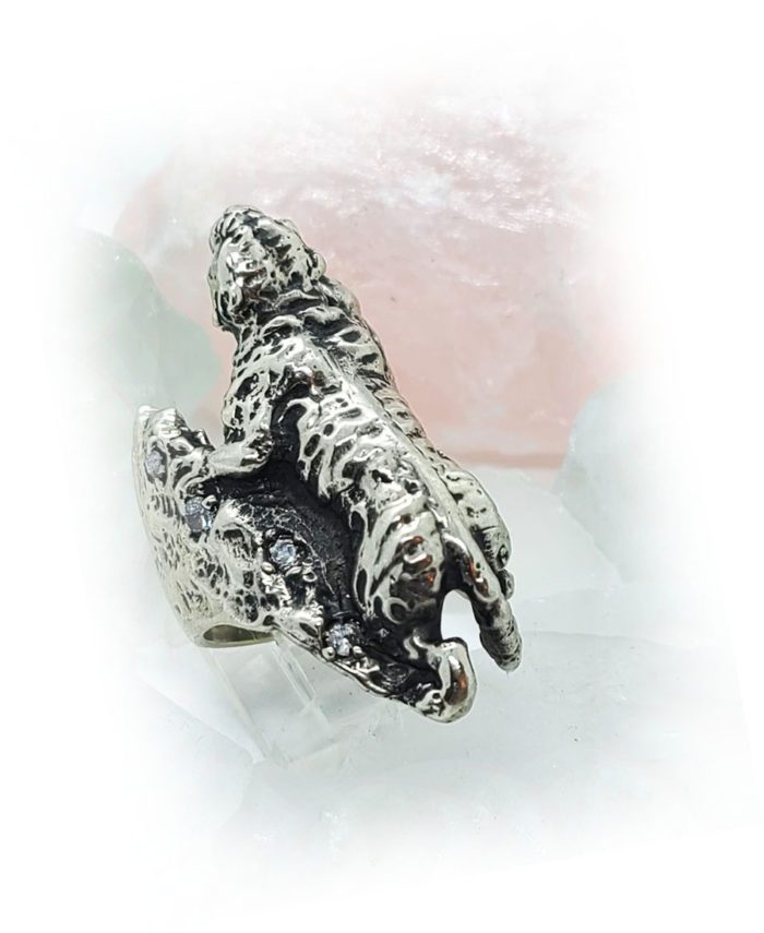 Tiger with White CZ Stones Sterling Silver Ring 3
